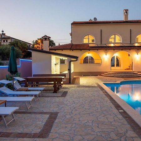 Via Flavia With Common Pool Otel Labinci Dış mekan fotoğraf
