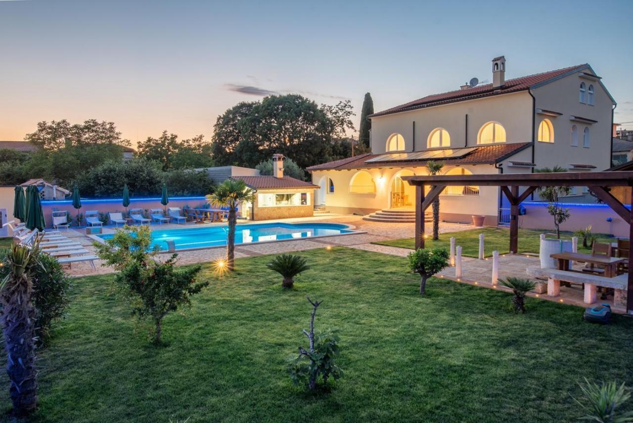 Via Flavia With Common Pool Otel Labinci Dış mekan fotoğraf